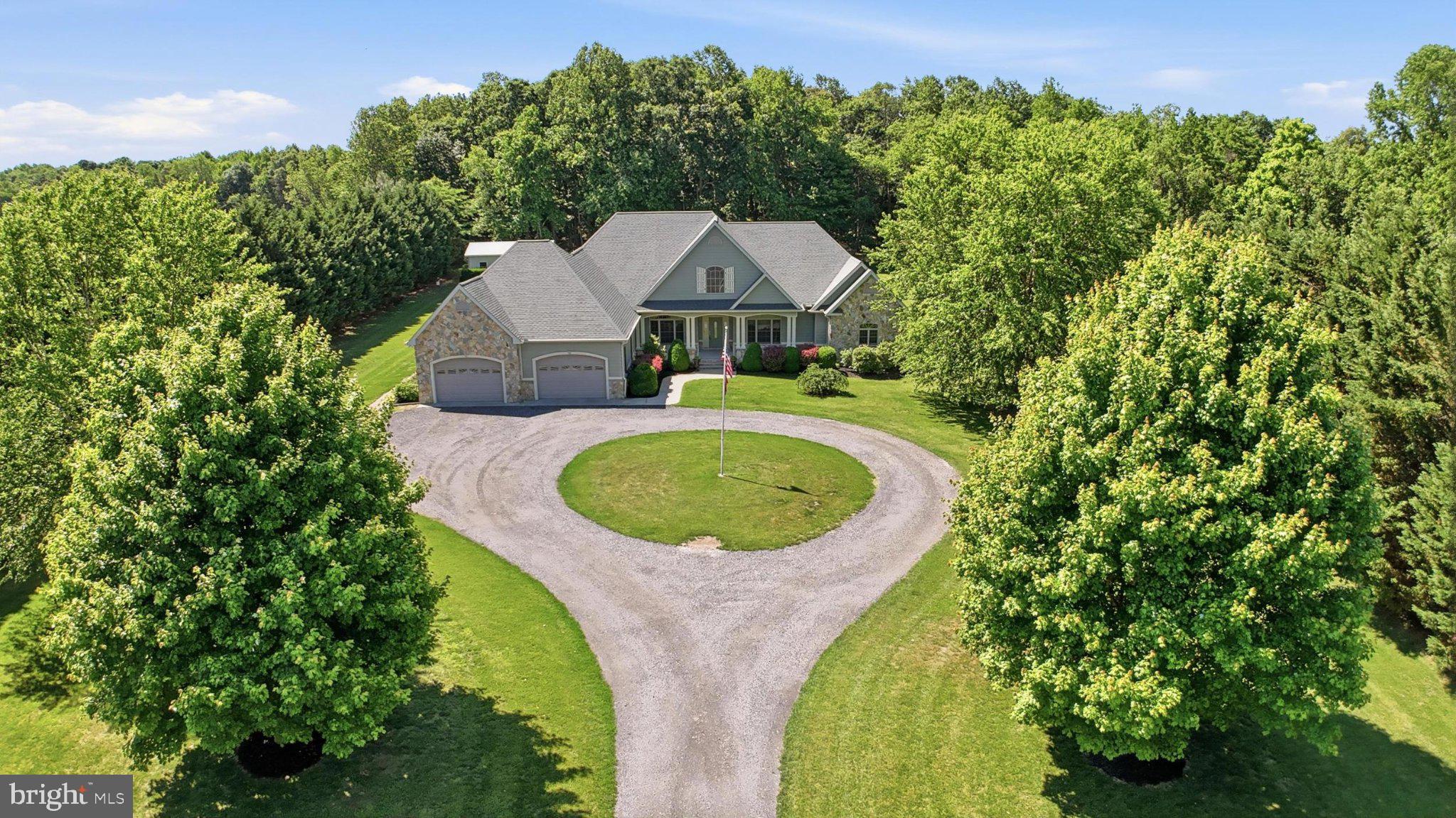 16932 Fitzgeralds Road Lincoln, DE 19960 - Photo 18 of 103 Serene home nestled in lush greenery.