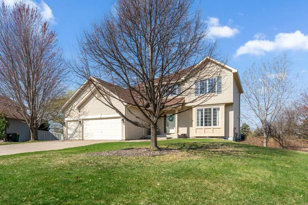 $565,000 | 3941 94th Avenue North, Brooklyn Park, MN 55443