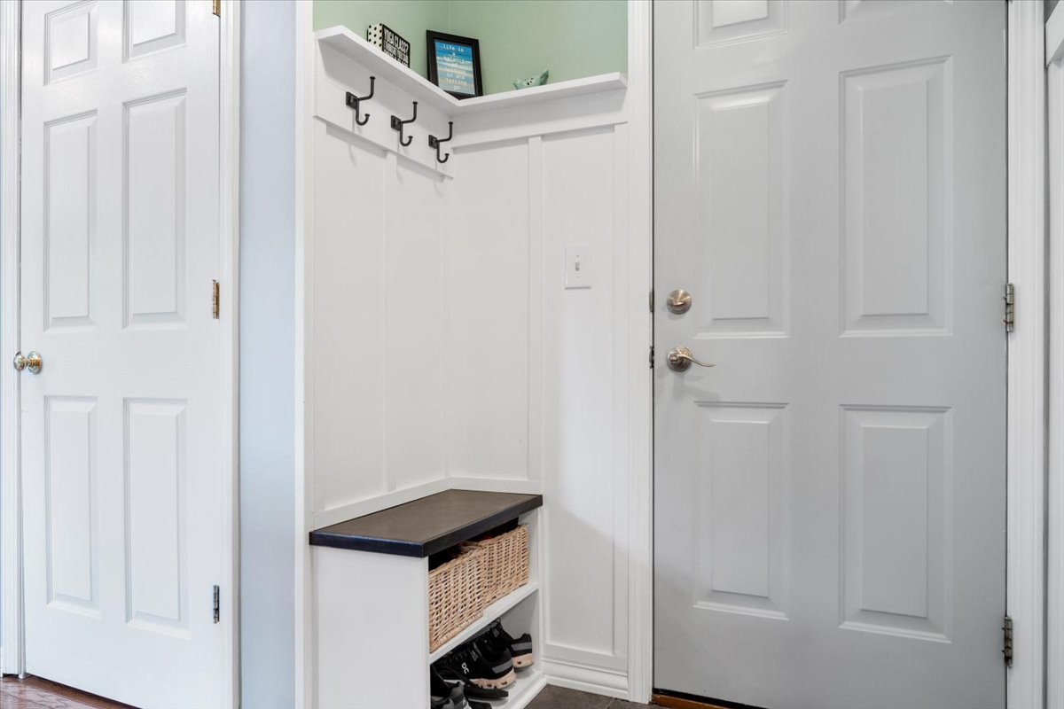 3215 Eagle Crest Road Bloomington, IL 61704 - Photo 14 of 35