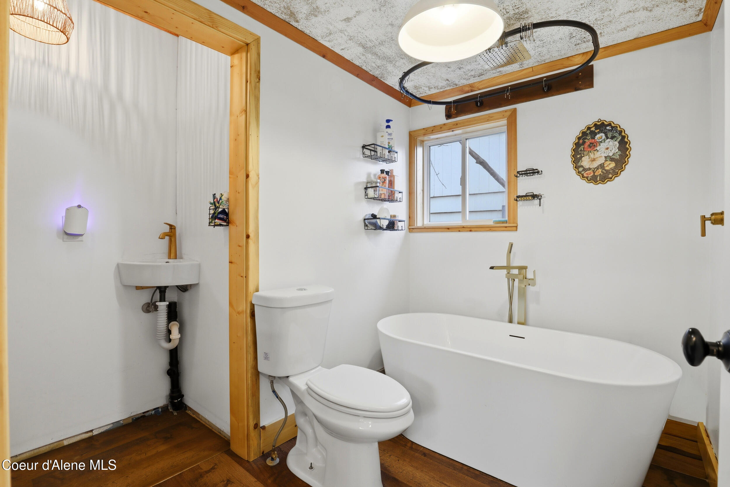 1709 North 7th Street Coeur D'Alene, ID 83814 - Photo 24 of 50 Bathroom