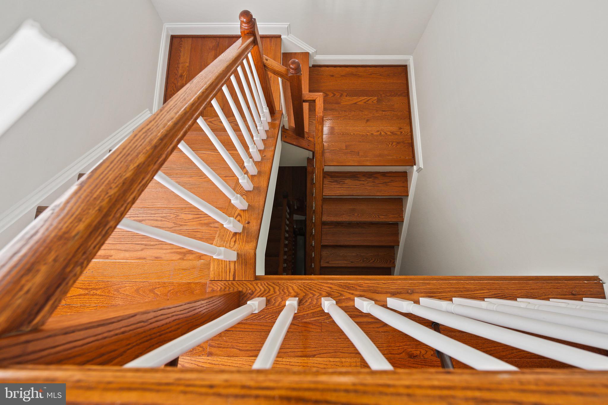 3418 Gunther Way Baltimore, MD 21224 - Photo 41 of 57 Staircase
