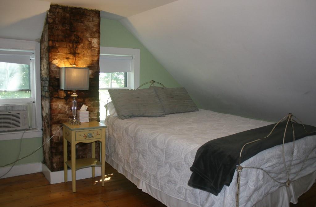 73 Casco Road Brunswick, ME 04011 - Photo 13 of 19 Photo
