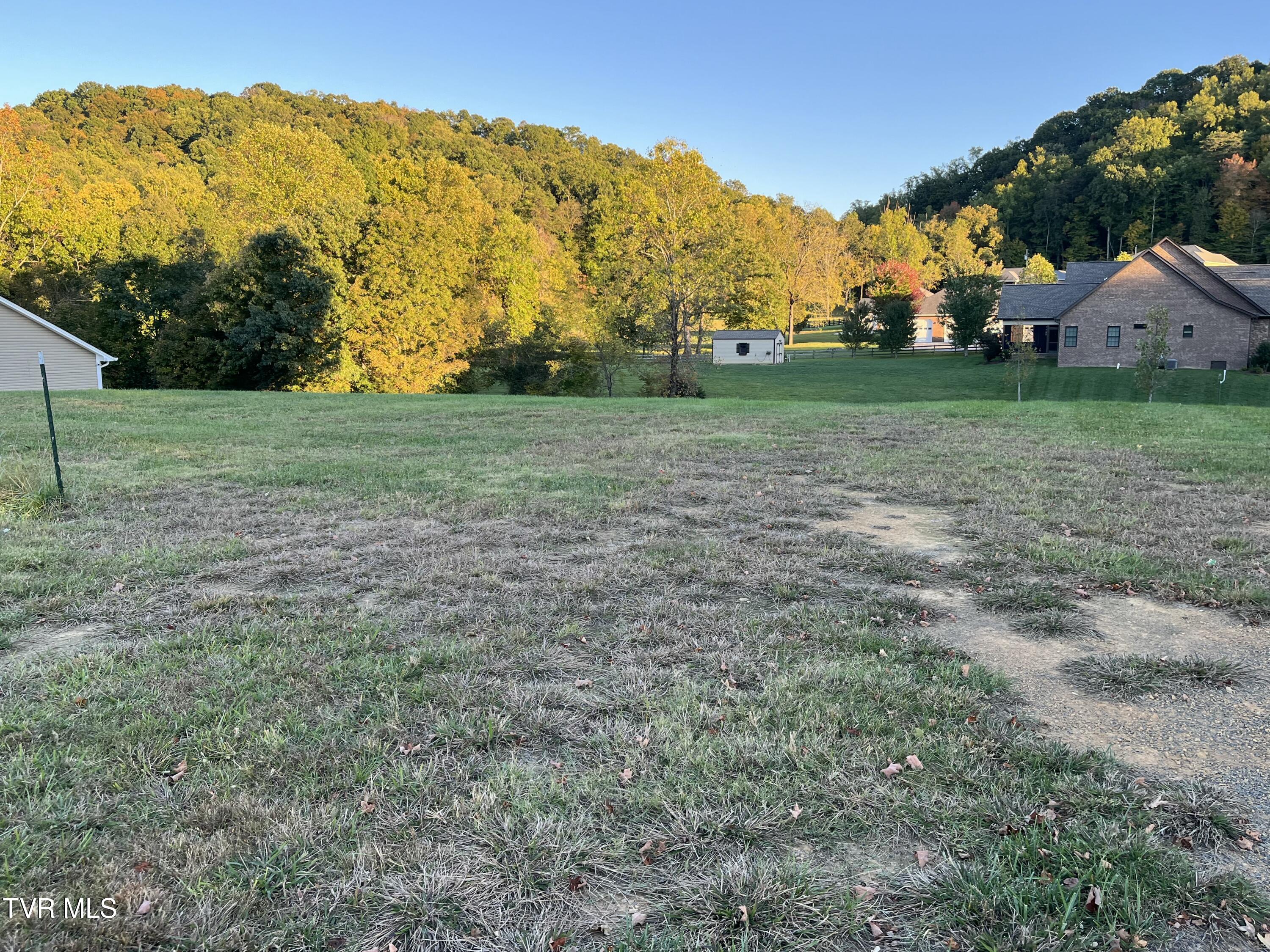 1747 Rock Springs Road, Unit 2 Kingsport, TN 37664 - Photo 1 of 4 IMG_8354