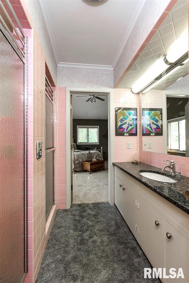 4219 Rodeo Road Davenport, IA 52806 - Photo 14 of 24 Gallery Image 14