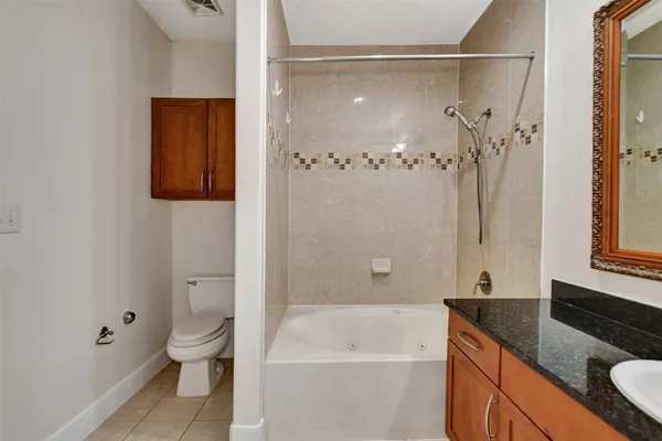 $270,000 | 2299 Lone Star Drive, Unit 526, Sugar Land, TX 77479