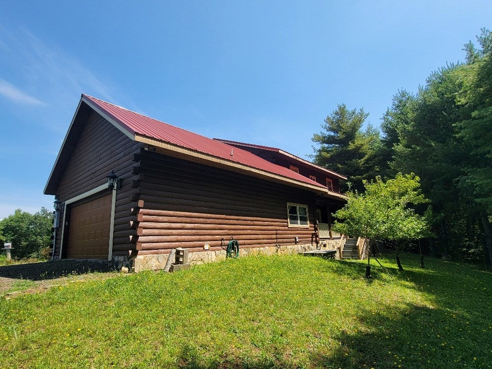 230 Falcon Ridge Road Fries, VA 24330 - Photo 11 of 38 Gallery Image 11