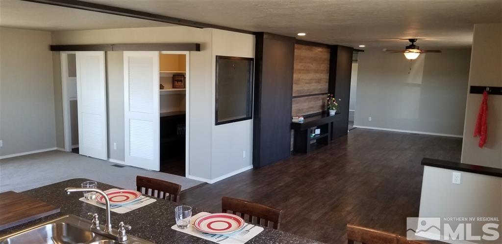 7665 Springfield Road Silver Springs, NV 89429 - Photo 4 of 20 Photo 4