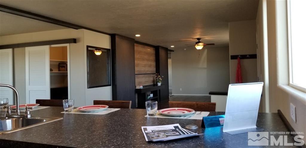 7665 Springfield Road Silver Springs, NV 89429 - Photo 5 of 20 Photo 5