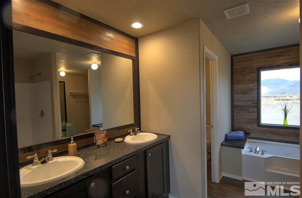 7665 Springfield Road Silver Springs, NV 89429 - Photo 10 of 20 Photo 10