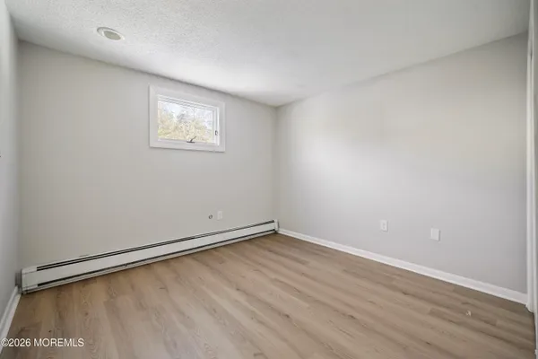 $3,295 | 261 Oak Avenue, West Creek, NJ 08092