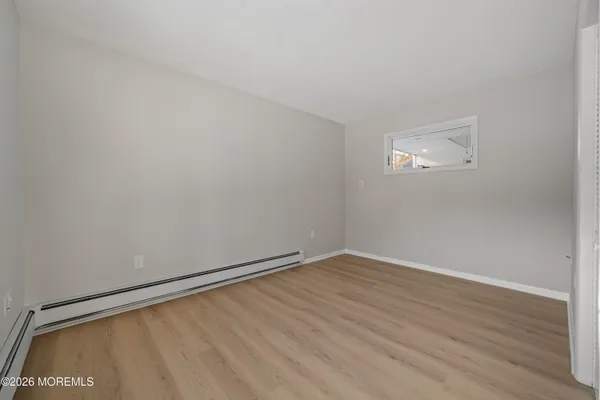 $3,295 | 261 Oak Avenue, West Creek, NJ 08092