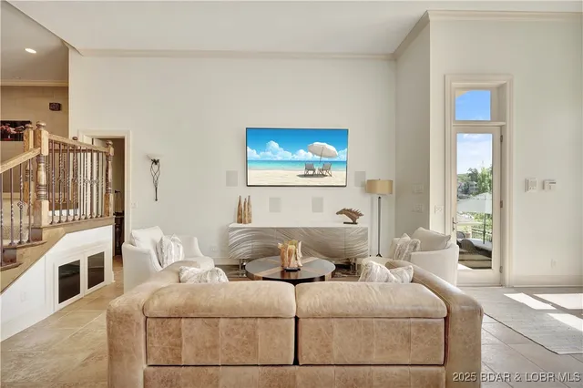 $3,750,000 | 775 Grand View Drive, Sunrise Beach, MO 65079