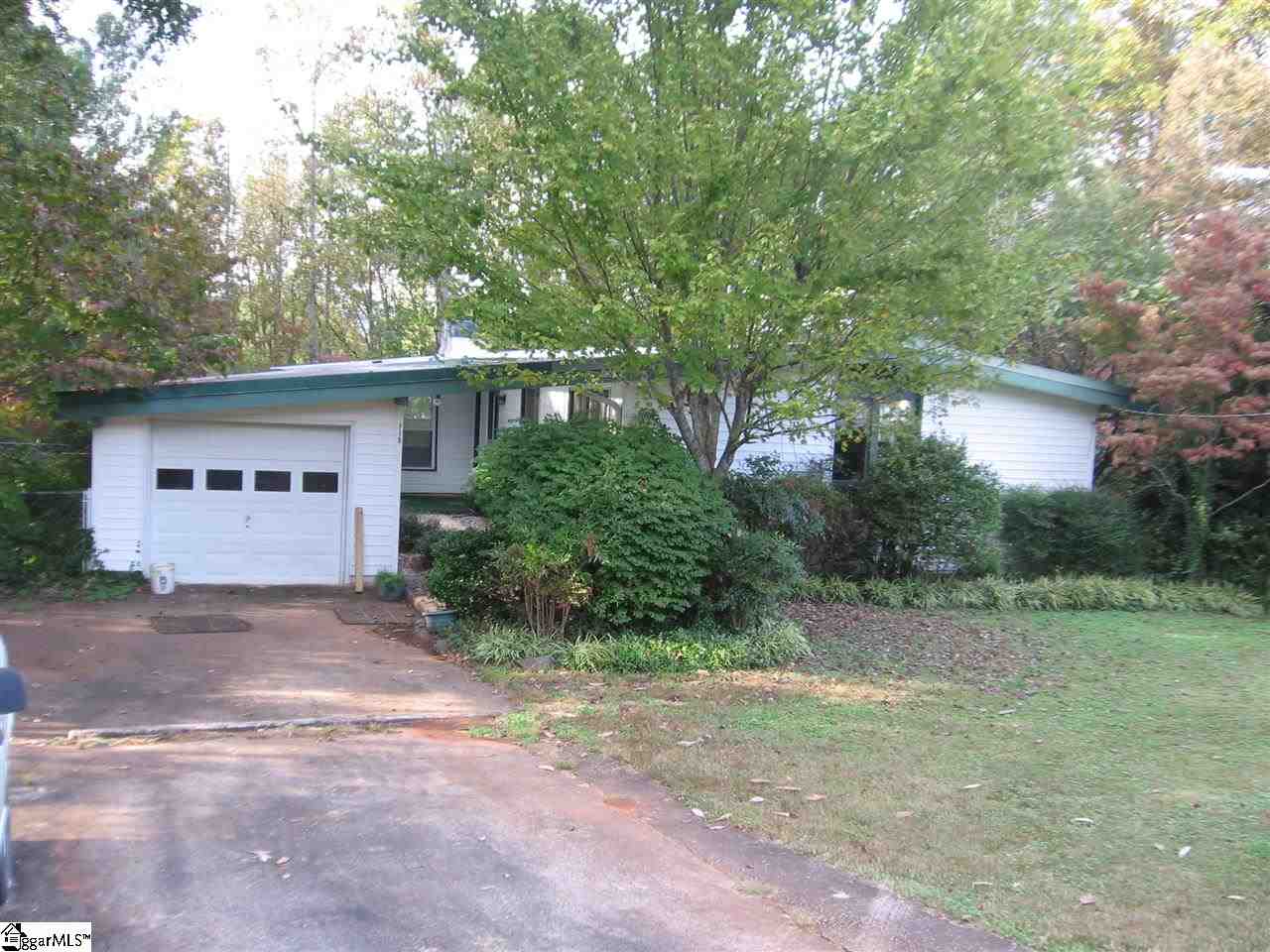 719 Chestnut Ridge Road Marietta, SC 29661 - Photo 6 of 25 Gallery Image 6