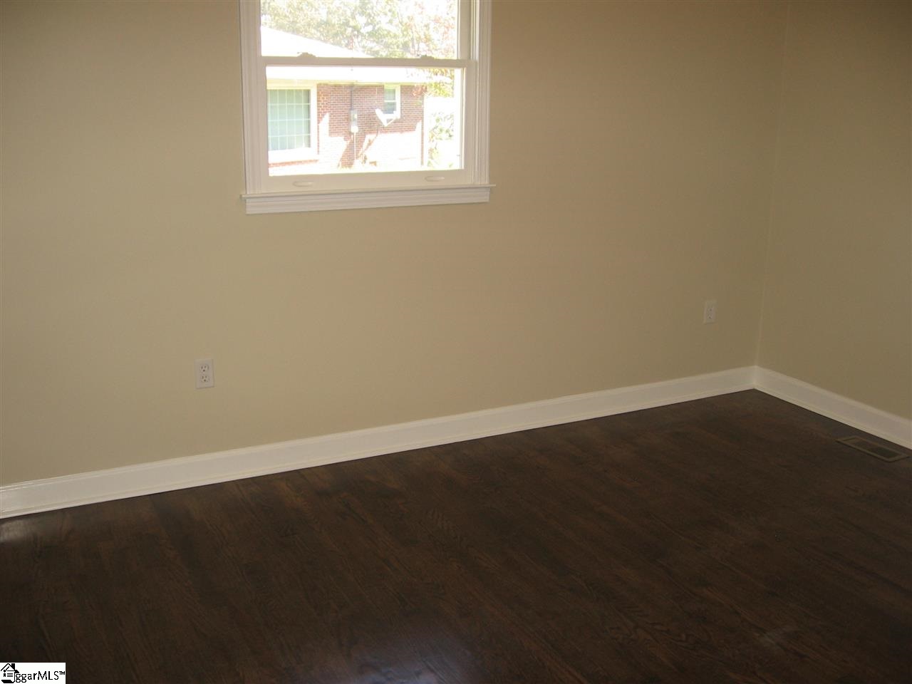 719 Chestnut Ridge Road Marietta, SC 29661 - Photo 10 of 25 Gallery Image 10