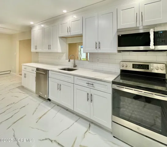 $439,248 | 249 Center Street, Little Egg Harbor, NJ 08087