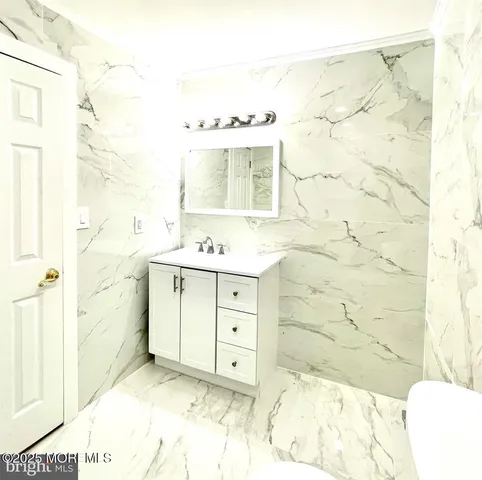 $439,248 | 249 Center Street, Little Egg Harbor, NJ 08087