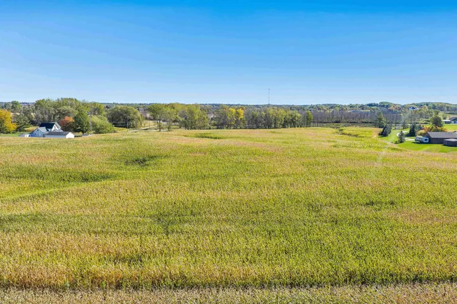 $299,900 | Phillips Rd Green, Green Bay, WI 54311