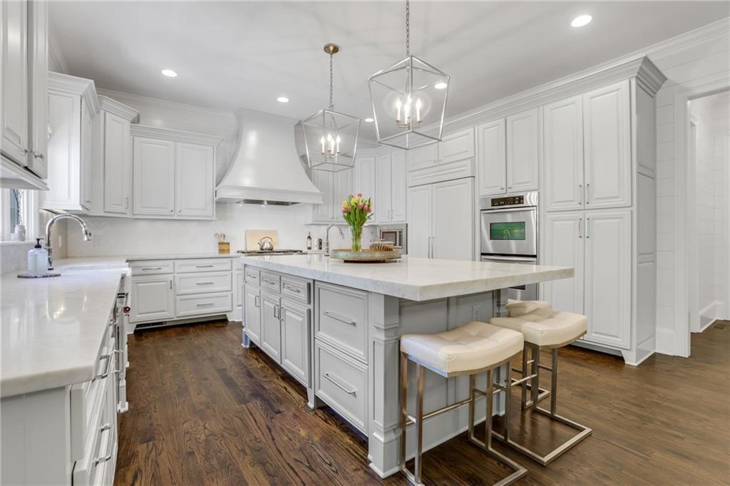 1670 Cone Flower Way Suwanee, GA 30024 - Photo 3 of 96