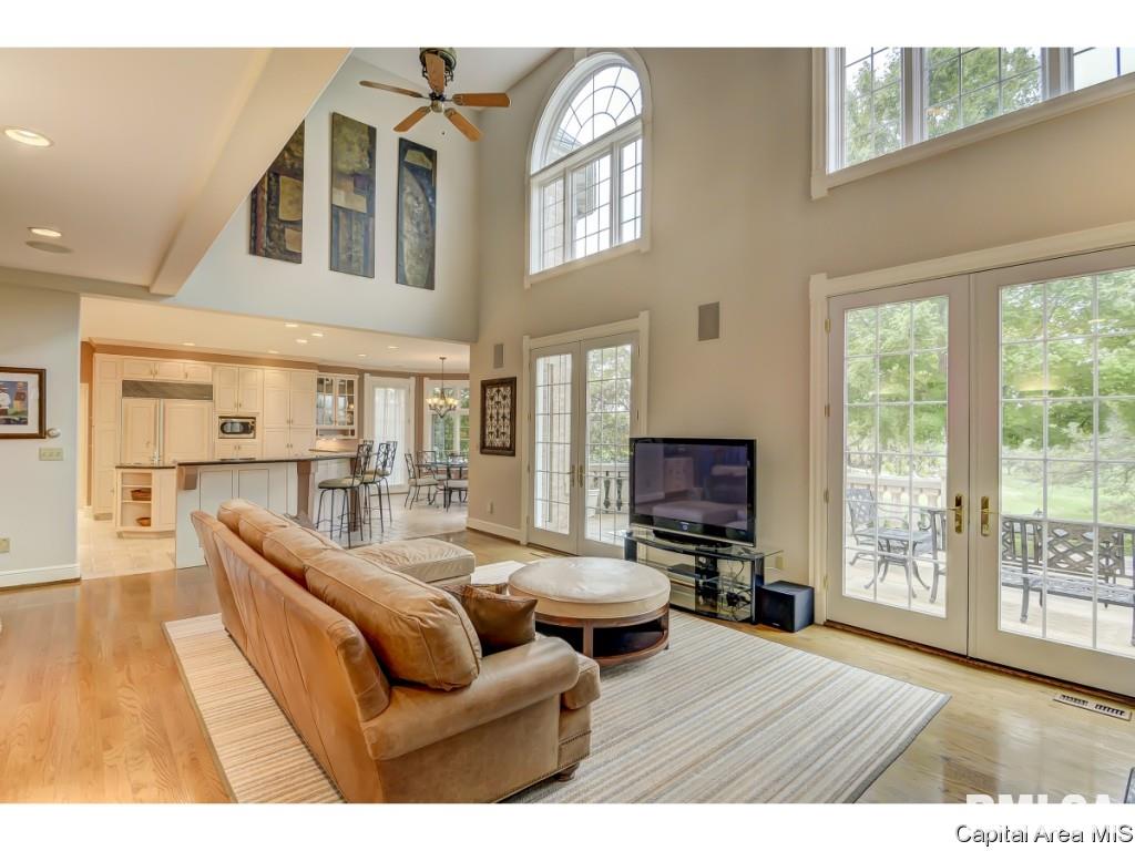 1620 West Autumn Ridge Road Sherman, IL 62707 - Photo 15 of 36 Gallery Image 15