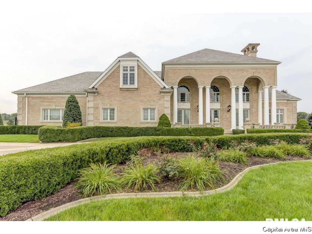 1620 West Autumn Ridge Road Sherman, IL 62707 - Photo 3 of 36 Gallery Image 3