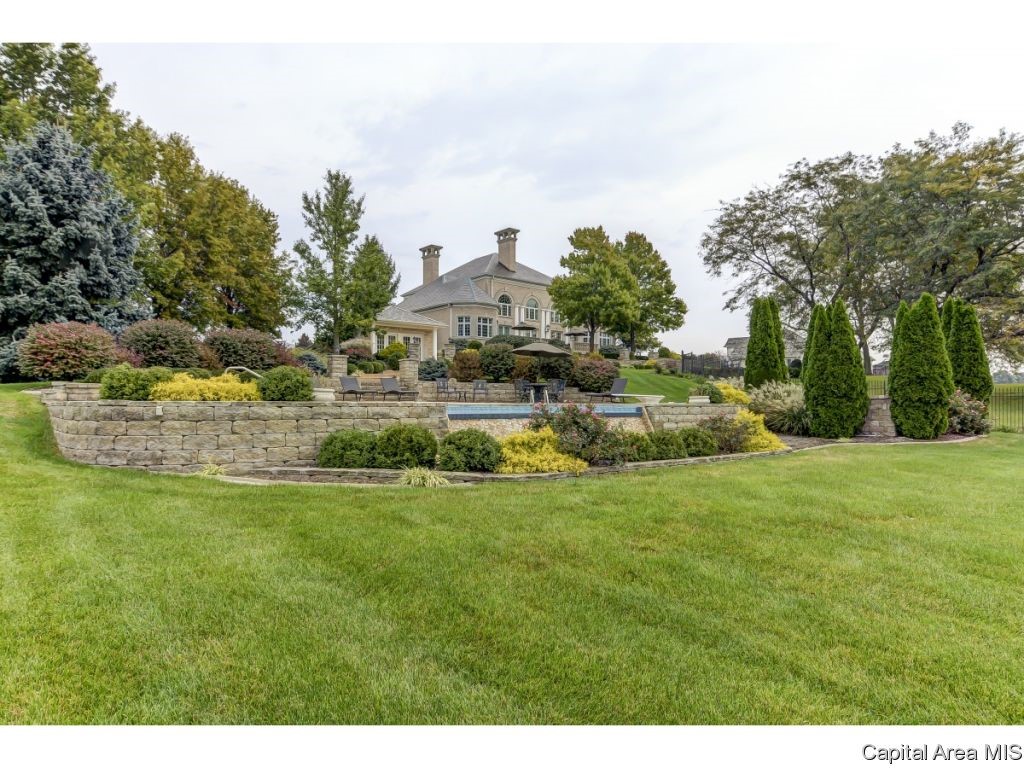 1620 West Autumn Ridge Road Sherman, IL 62707 - Photo 25 of 36 Gallery Image 25