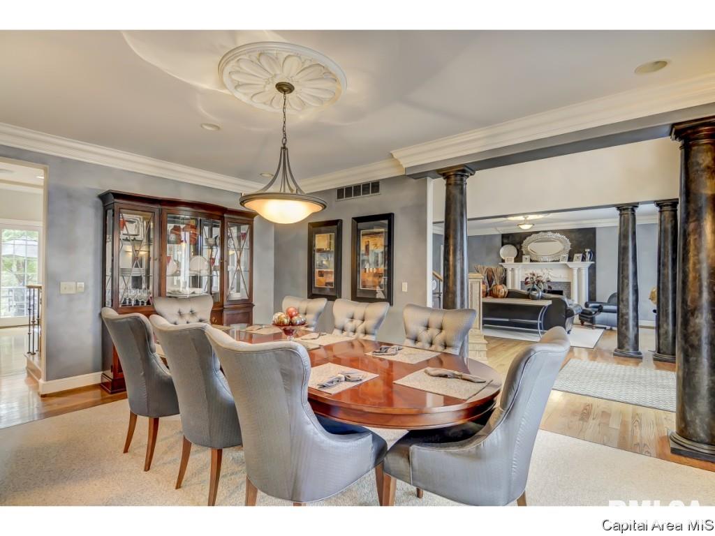 1620 West Autumn Ridge Road Sherman, IL 62707 - Photo 8 of 36 Gallery Image 8