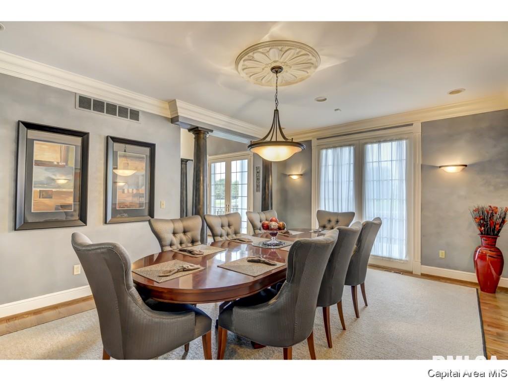 1620 West Autumn Ridge Road Sherman, IL 62707 - Photo 9 of 36 Gallery Image 9