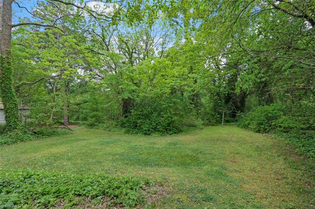 520 South Holden Road Greensboro, NC 27407 - Photo 2 of 26
