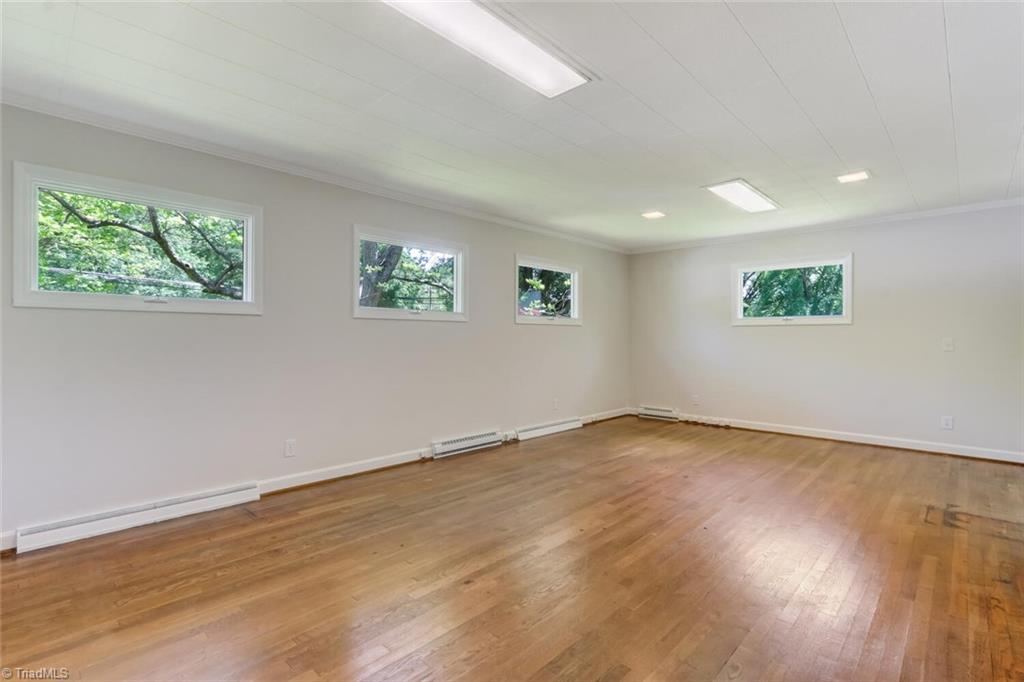 520 South Holden Road Greensboro, NC 27407 - Photo 12 of 26