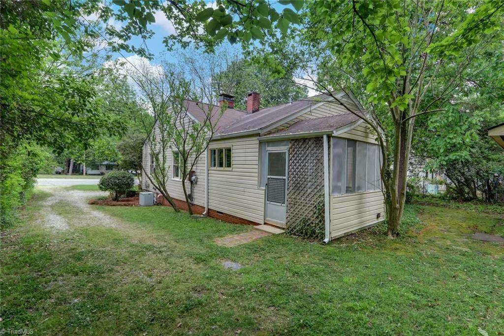 520 South Holden Road Greensboro, NC 27407 - Photo 25 of 26