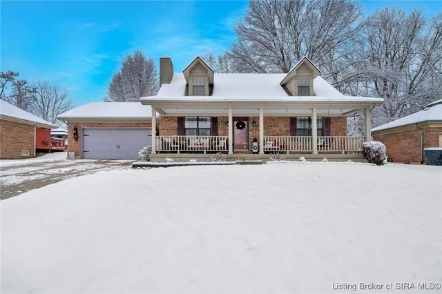 $339,900 | 3211 Rolling Creek Drive, New Albany, IN 47150