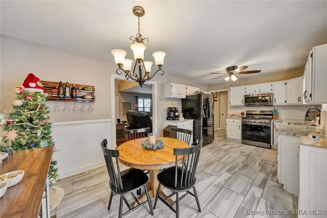 $339,900 | 3211 Rolling Creek Drive, New Albany, IN 47150