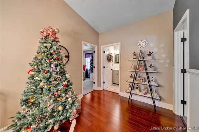 $339,900 | 3211 Rolling Creek Drive, New Albany, IN 47150