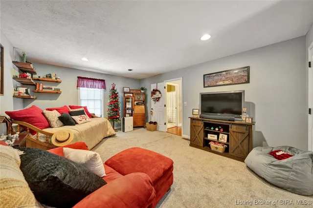 $339,900 | 3211 Rolling Creek Drive, New Albany, IN 47150