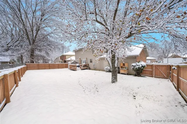 $339,900 | 3211 Rolling Creek Drive, New Albany, IN 47150