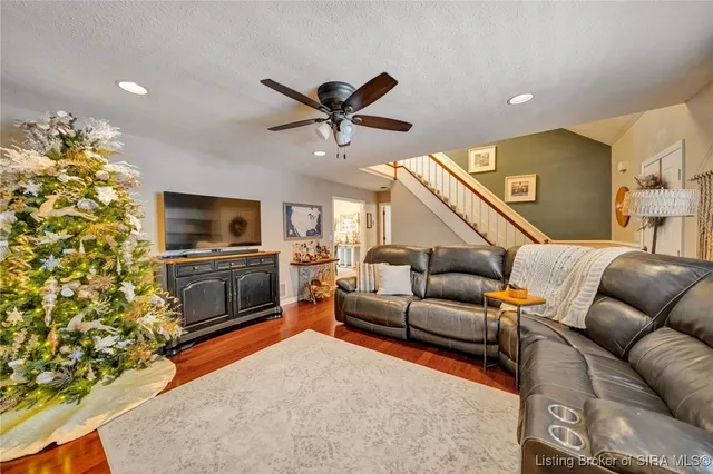 $339,900 | 3211 Rolling Creek Drive, New Albany, IN 47150