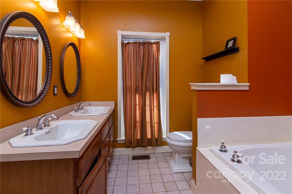 8335 Hambright Road Huntersville, NC 28078 - Photo 11 of 20 Gallery Image 11