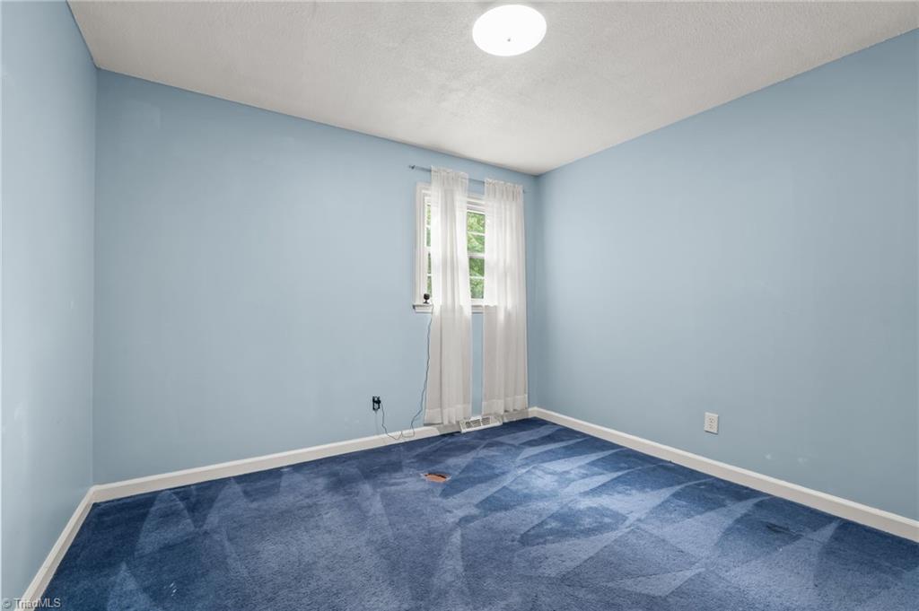 2302 Gordon Road High Point, NC 27265 - Photo 17 of 41 Gallery Image 17