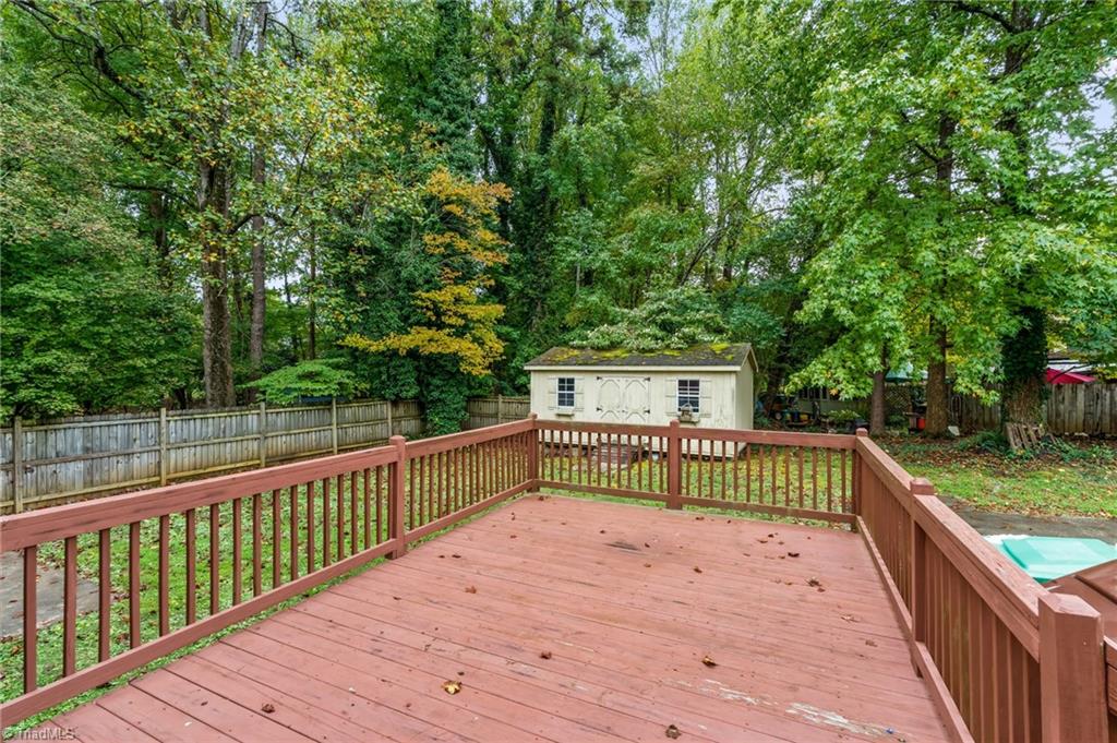 2302 Gordon Road High Point, NC 27265 - Photo 31 of 41 Gallery Image 31
