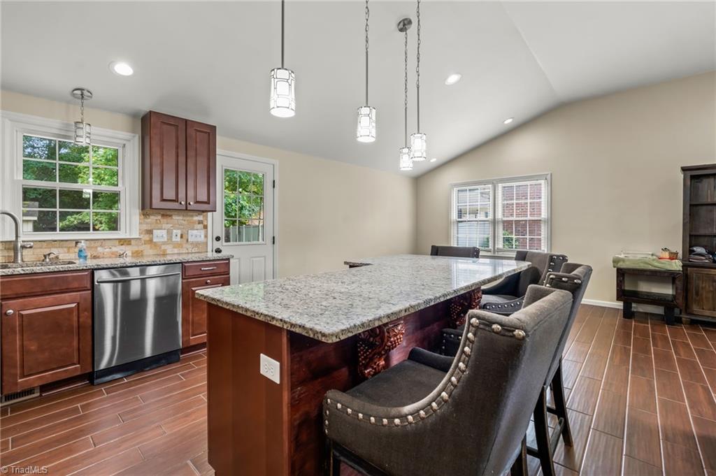2302 Gordon Road High Point, NC 27265 - Photo 9 of 41 Gallery Image 9
