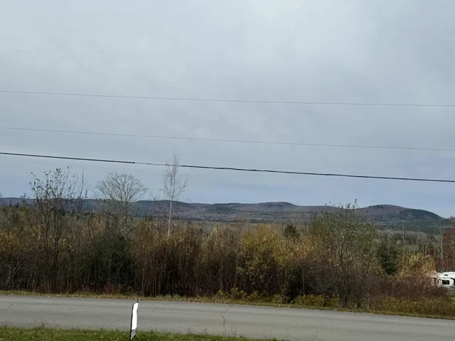 $129,999 | 715 Great Pond Road, Aurora, ME 04408