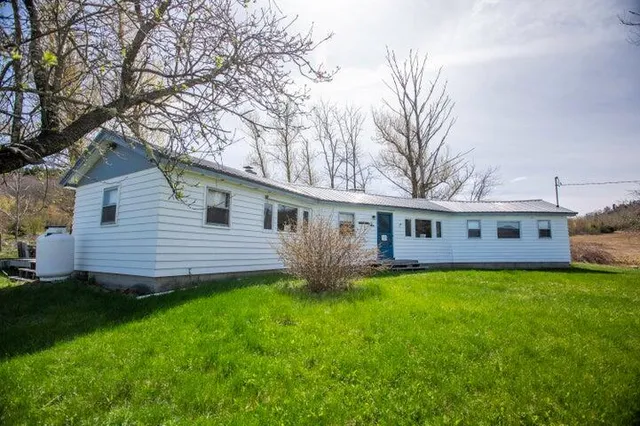 $129,999 | 715 Great Pond Road, Aurora, ME 04408