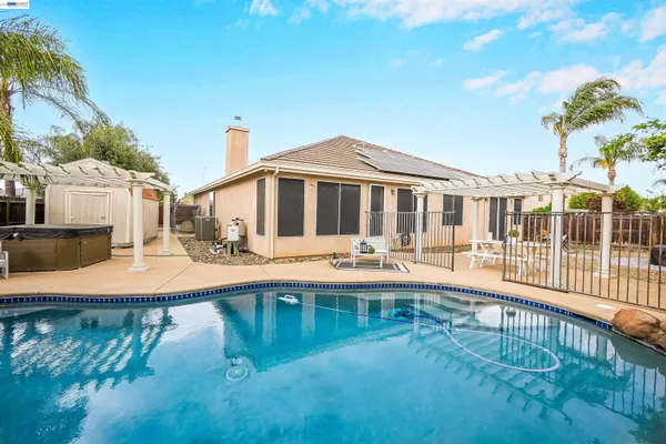 $749,999 | 432 Payton Court, Tracy, CA 95377