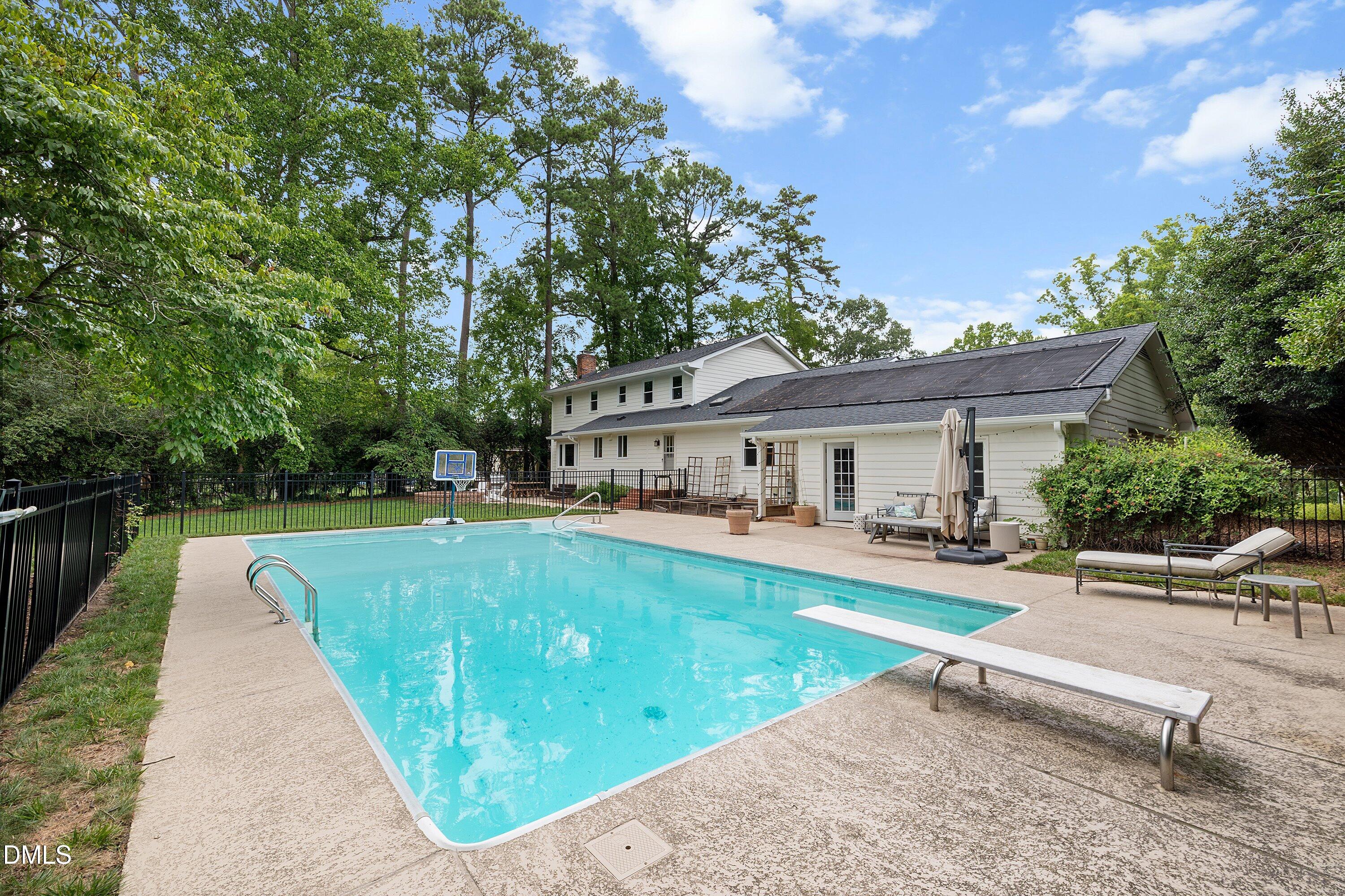 3113 Braddock Drive Raleigh, NC 27612 - Photo 15 of 55 54-27612 3
