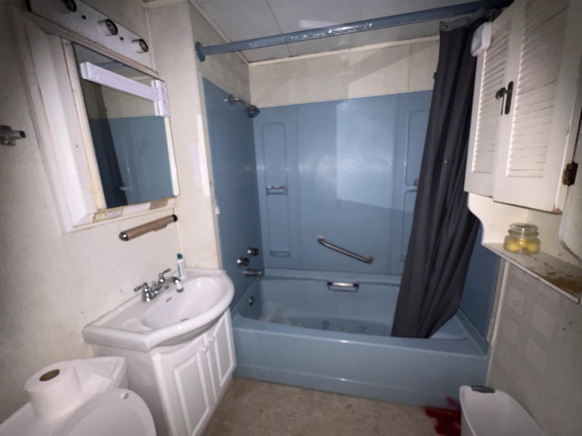 3162 North 16th Street Milwaukee, WI 53206 - Photo 9 of 14 IMG_5473_4