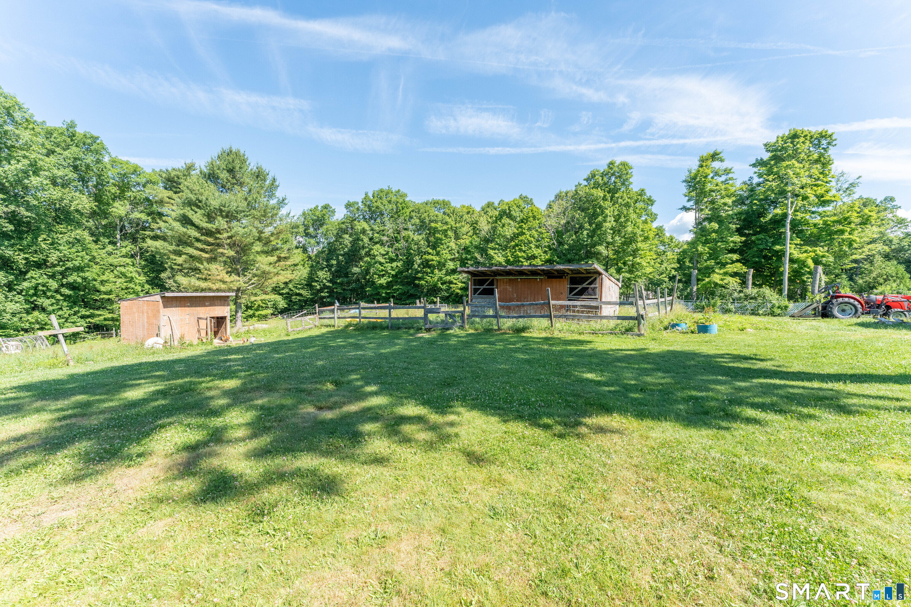 102 Pumpkin Hill Road Ashford, CT 06278 - Photo 6 of 38