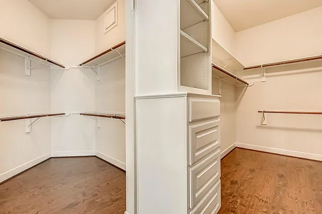 $575,000 | 5715 Sapphire Vista Lane, Houston, TX 77041