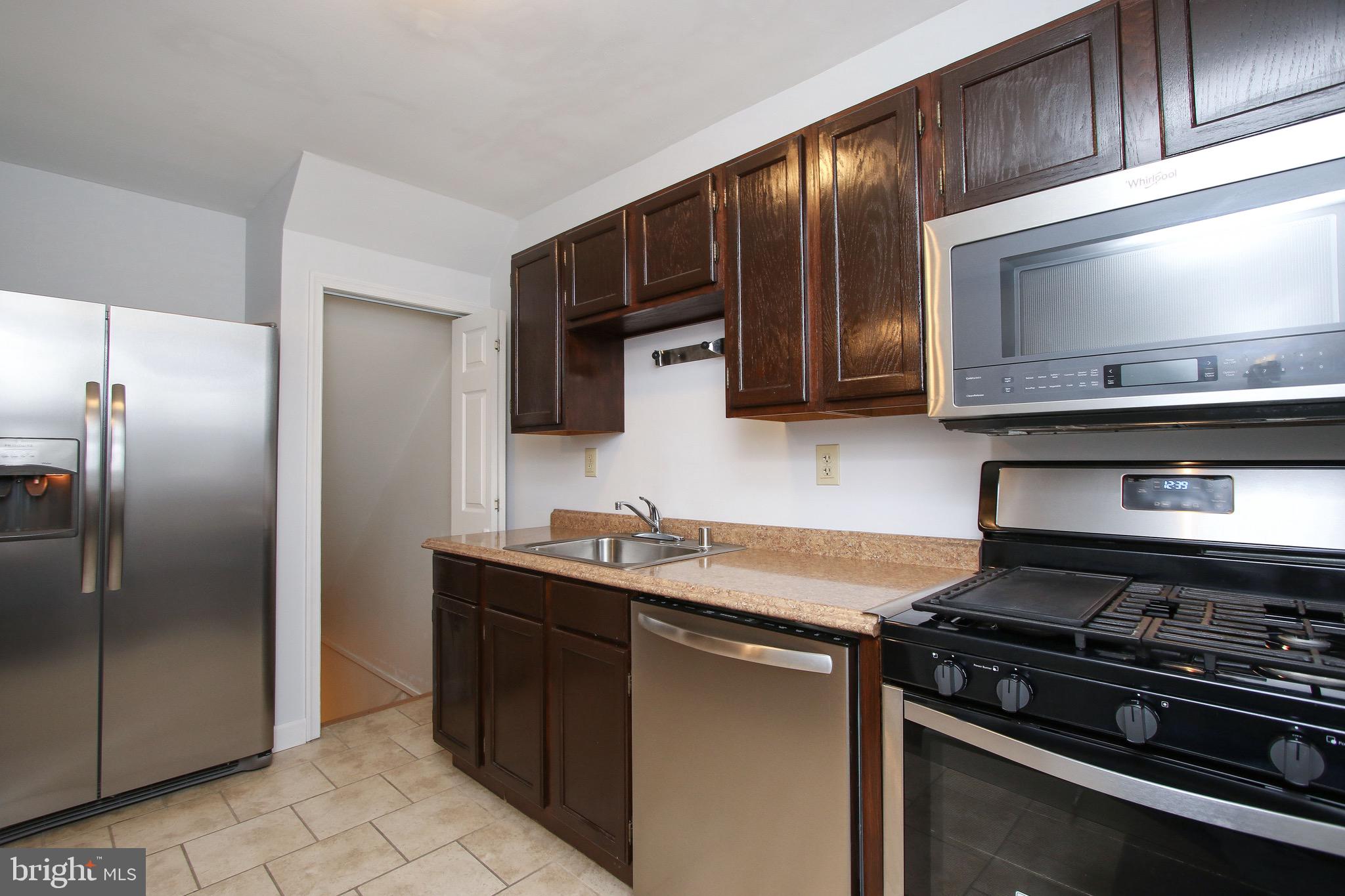 446 Trappe Road Baltimore, MD 21222 - Photo 7 of 23