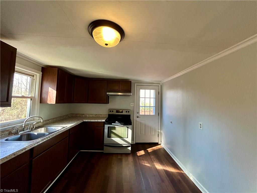 7773 Alcorn Road Oak Ridge, NC 27310 - Photo 7 of 31