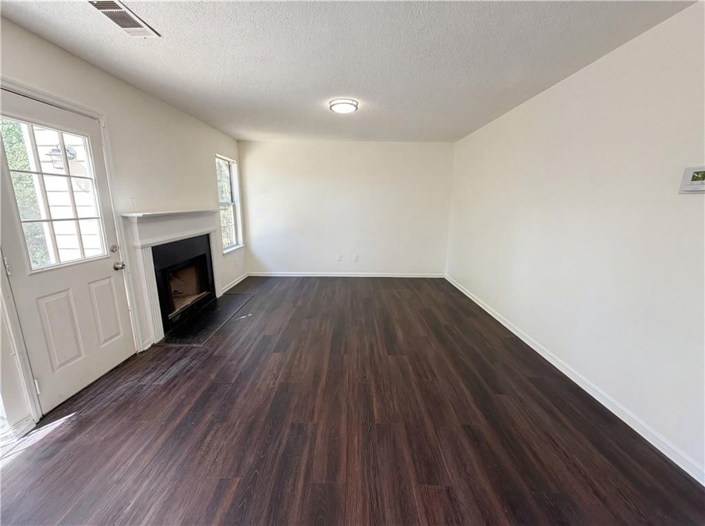 2214 Rambling Way Lithonia, GA 30058 - Photo 6 of 22